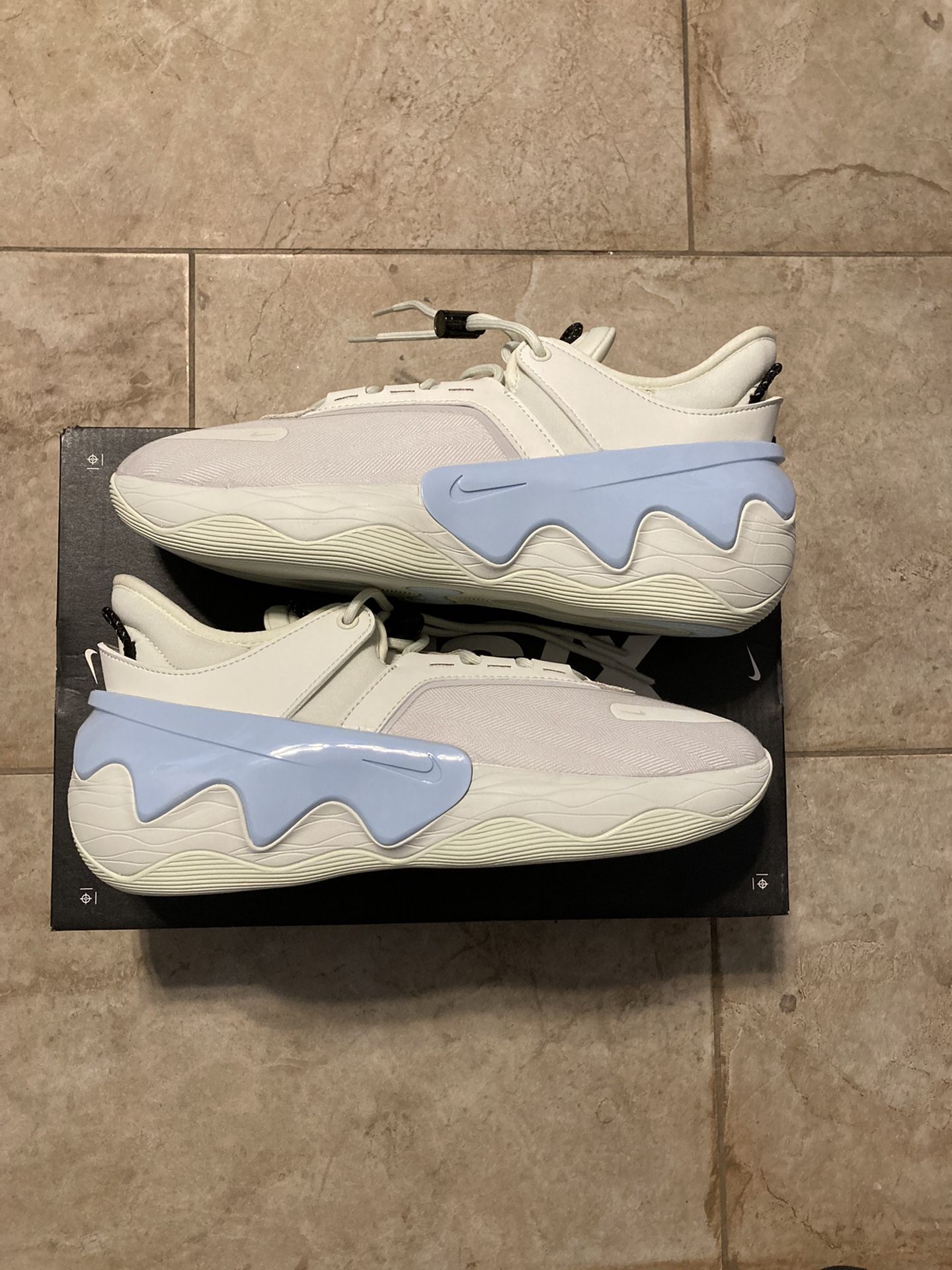 nike d ms x distorted dna se
