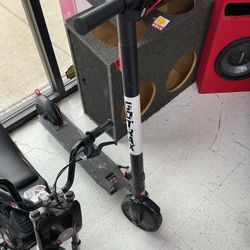 GoTrax Scooter