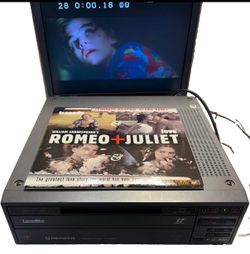 Vintage pioneer laserdisc player Ld-V8000 Tested-working