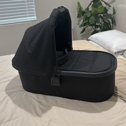 Uppa Baby Vista Bassinet