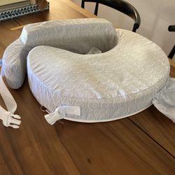 My Brest Friend Nursing Pillow
