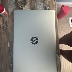 Silver HP Laptop 15-ef1xxx (15.6 inch)