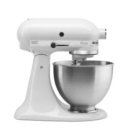 KitchenAid Brand New Mixer 5 Qt