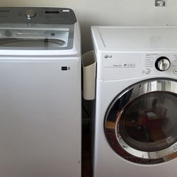 Washer/Dryer Set (Washer Almost New And Under Warranty) 