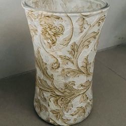 Flower Vase 6.5 Inches Tall Approx