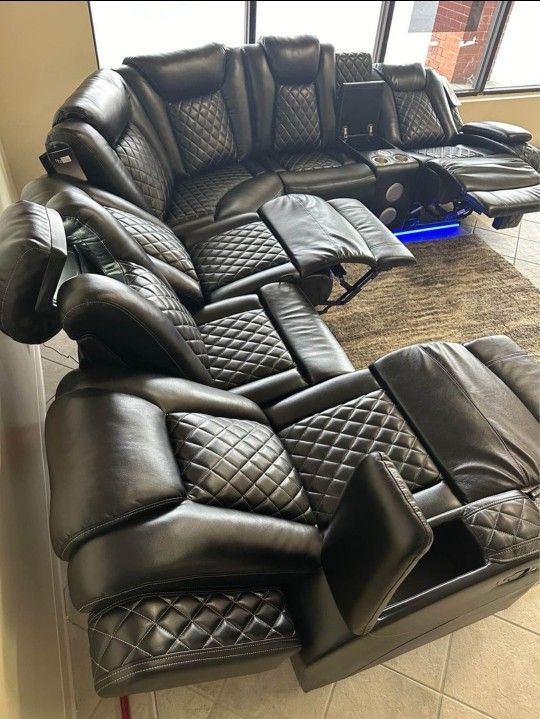 Black Leather Reclining Sectional Couch Set 🌟 Fast Delivery 🚚⭐$39 Down Payment with Financing ⭐ 90 Days same as cash