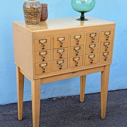 Mid century Heller Co 15 drawer library card file with stand