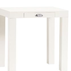 Pottery Barn Kids/Teen White Lacquer Parsons Desk 
