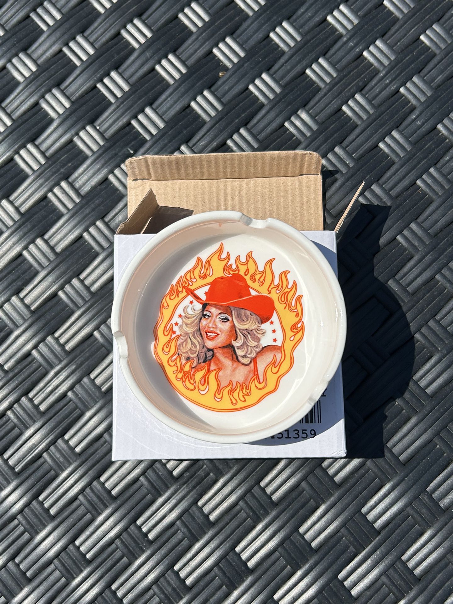 Act ii - Cowboy Carter - Beyoncé  - Hold’Em Ashtray 🔥 - IN HAND, Fast Shipping!