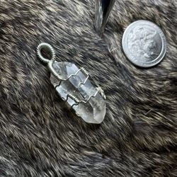 Quarts Crystal And Arrow Head Pendants 