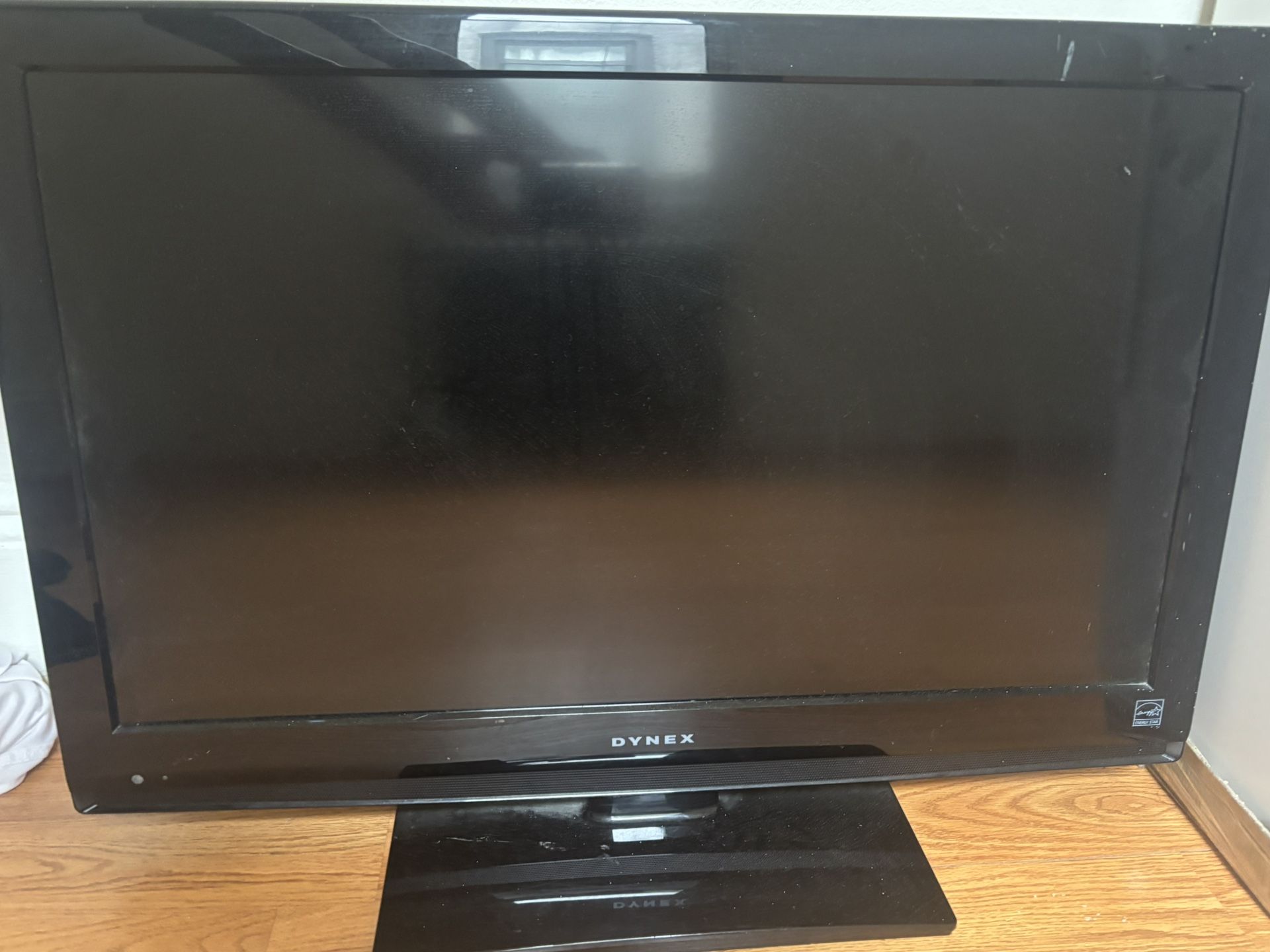 DYNEX TV 32”