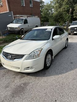 2011 Nissan Altima