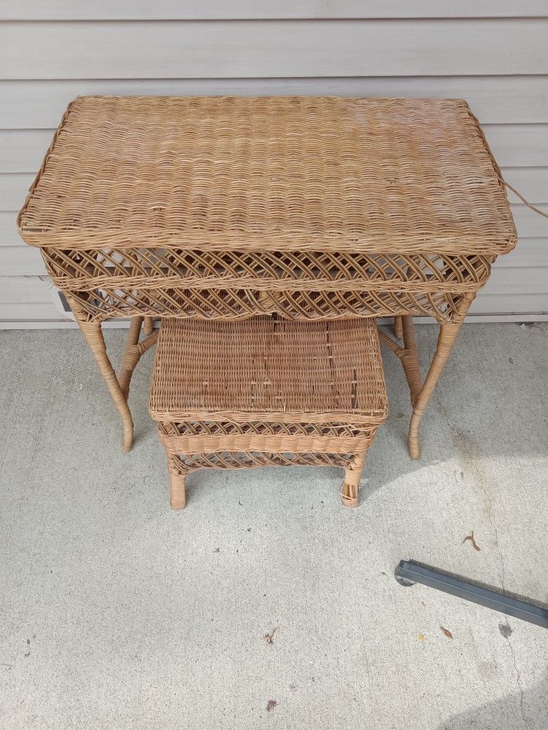 Sturdy Wicker Set