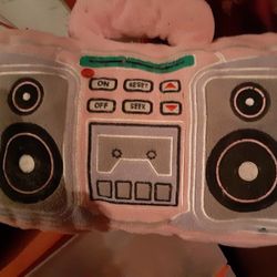 Actually Works Plush Radio Am -Fm $15.00 (Serious Buyers) Obo Cash Only 