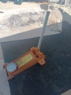 CAR  & TRUCK JACK