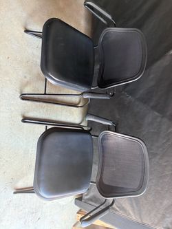 Black Office Guest Chairs with Mesh Back – Set of 2