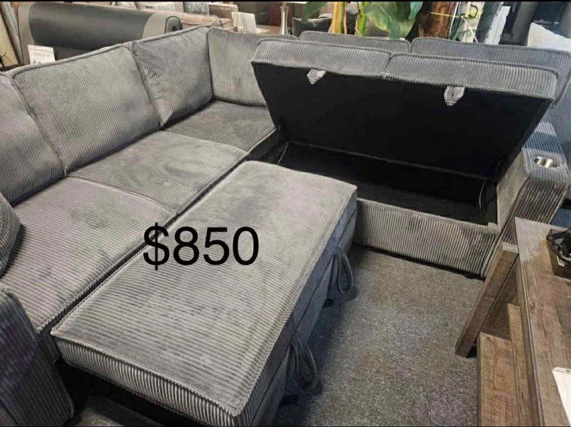 New 90x90 Sleeper Sectional Couch : Free Delivery