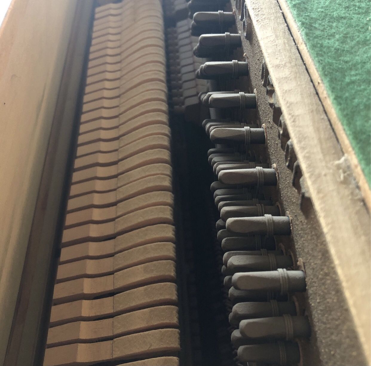 Grinnell Bros. Console Upright Piano