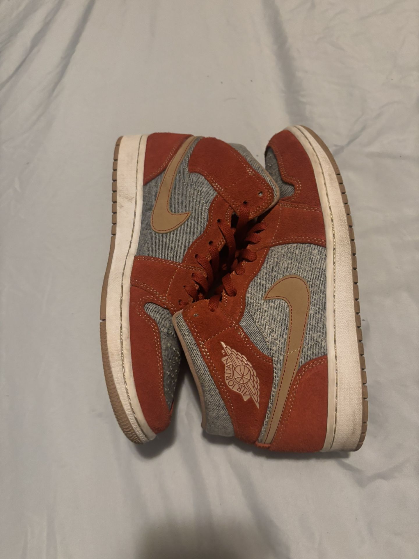Air Jordan 1 Mid “Rust/Denim” – Size 9.5– Great Condition!
