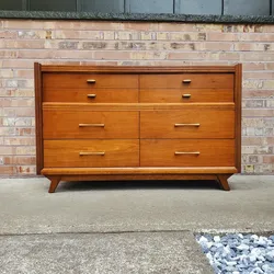Mid Century Modern Walnut 6 Drawer Lowboy Dresser Credenza Vintage