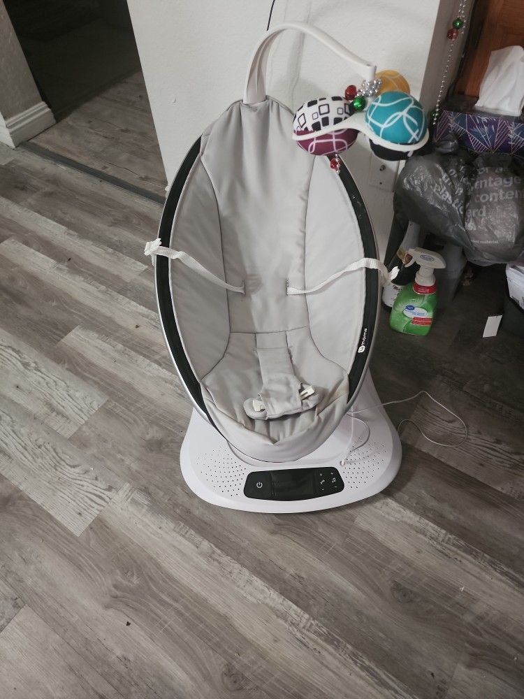 Baby Swing Mamaroo