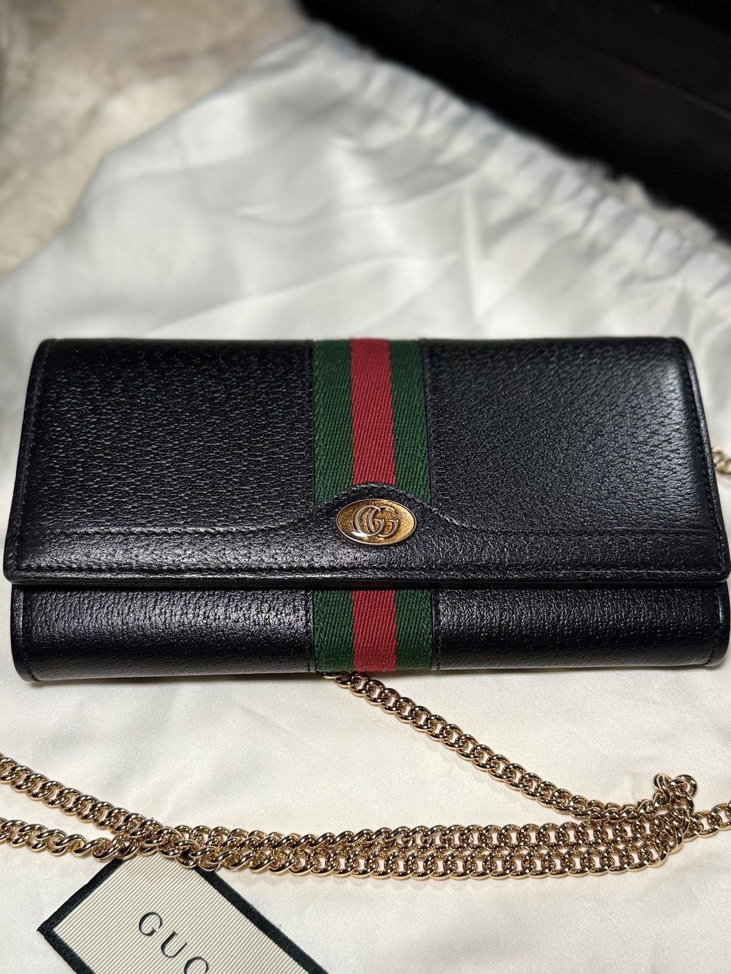 Authentic Gucci Black Leather Chain Wallet Crossbody
