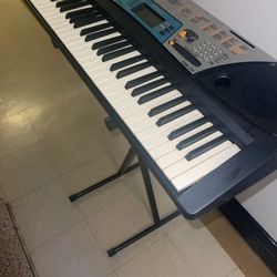 61-key keyboard with built-in speakers Yamaha PSR-213 keyboard PLUS IRON STAND drum kit piano stereo sample colite ots 61 chisvi electric or battery o