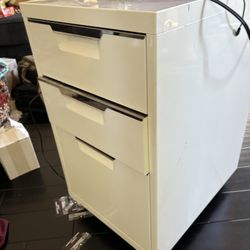Metal File Cabinet And Drawers 