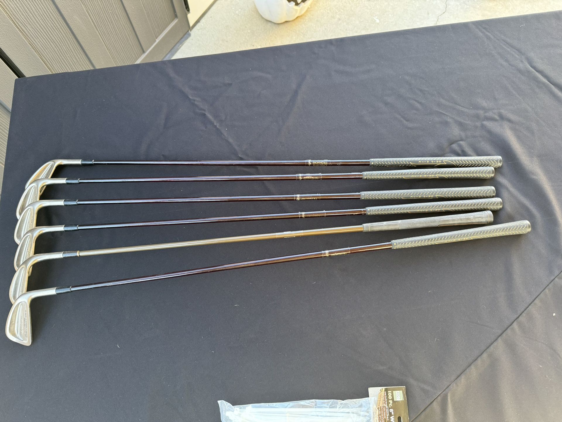 Daiwa G3 Irons (6 SW) + Daiwa Putter