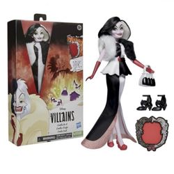 Disney Princess Villains Cruella De Vil Fashion Doll