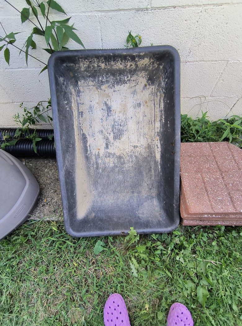 Big Plastic Concrete/ Mortar Mixing Pan