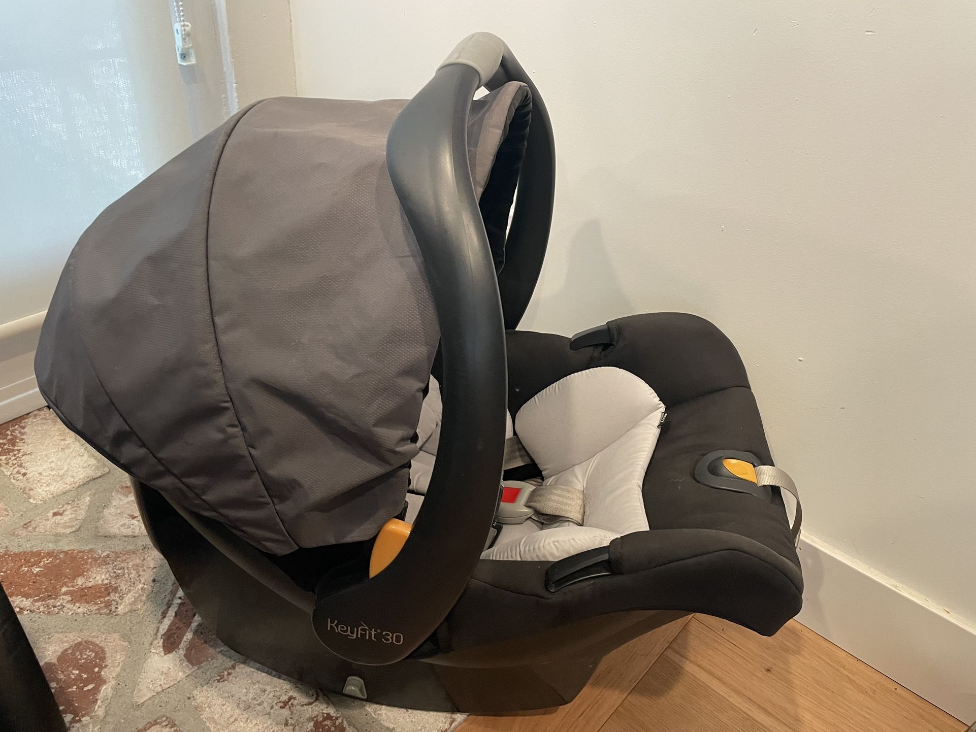 Chicco Stroller & Car Seat