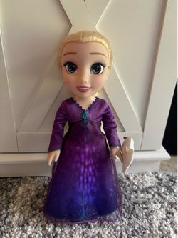 Disney Frozen 2 Elsa Musical Doll