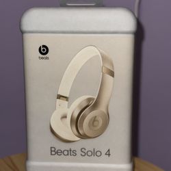 Beats Solo 4 - On Ear Wireless Headphones - Metallic Gold