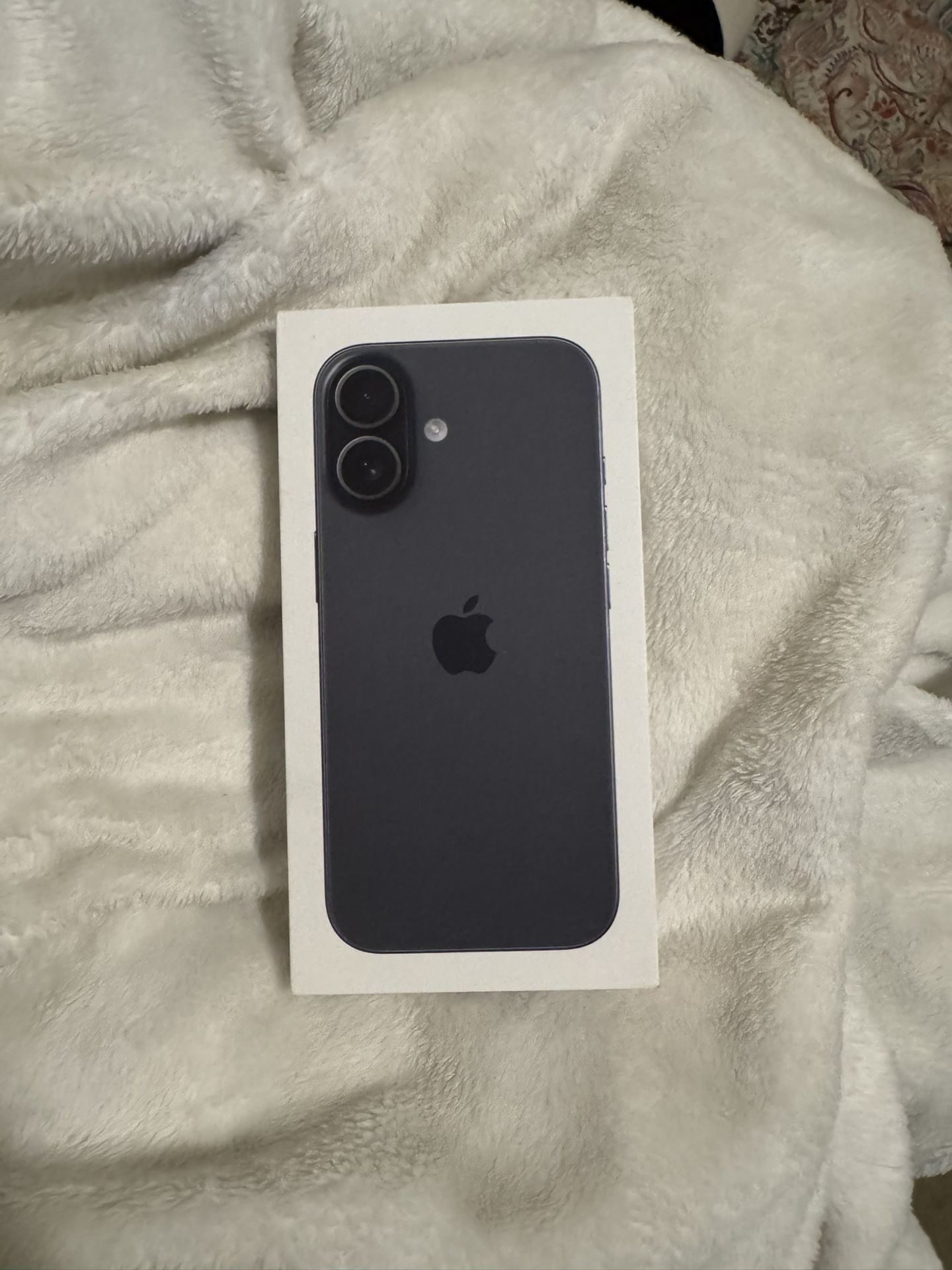 iPhone 17 (Verizon) - Brand New In Box