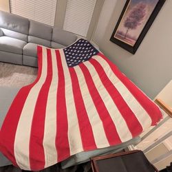 50 star HUGE Vintage "Best" 100% Cotton bunting Valley Forge Flag Company sewn / stitched 9 feet x 4.5 feet beautiful United States of America flag. 