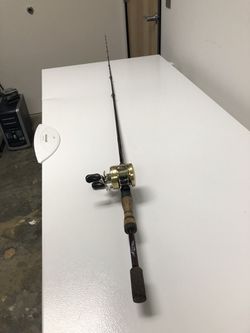 G Loomis GL2 845C CBR bass rod and reel for Sale in Everett, WA
