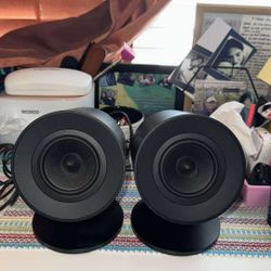  Razer Nommo V2 X Gaming Speakers 