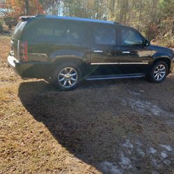 2009 GMC Yukon Denali