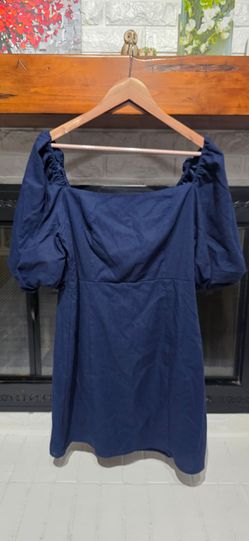 Francesca’s Miami NWT Navy blue square-neck, puff-sleeve mini dress.*SEE DESCRIPTION* PERFECT FOR FALL SIZE: XL