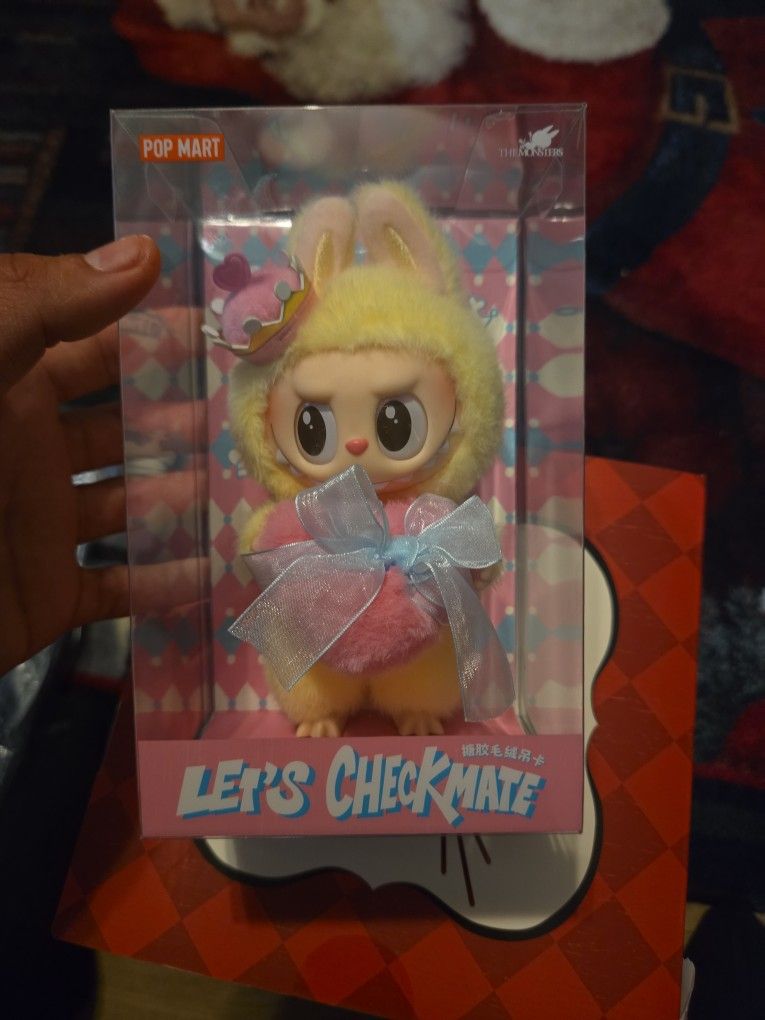 Labubu Queen New Original Pop Mart