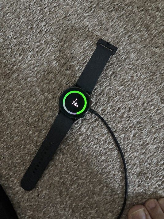 Galaxy 4 smartwatch
