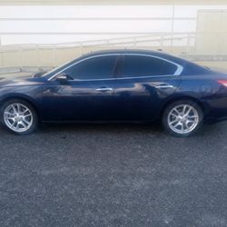 2010 Nissan Maxima