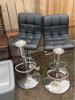 Set of 2 Adjustable Swivel Bar Stools – Black & Chrome