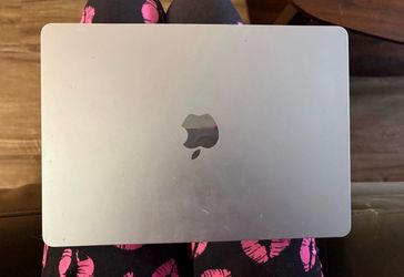 13-INCH MACBOOK AIR WITH M4 CHIP