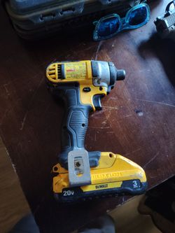 DeWalt impact