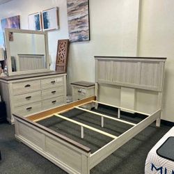Queen 4 Piece Bedroom Set ✅ Financing Available - Bad or No Credit Accepted ✅ 