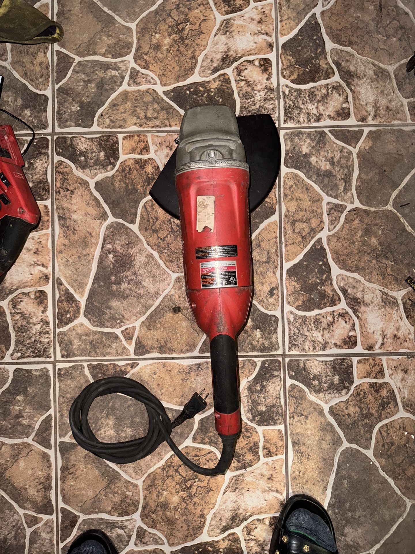 Milwaukee Grinder 9 Inch