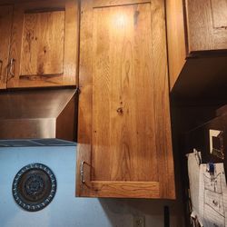 3 Solid Wood Soft-Close Kitchen Cabinets – Full Upper Set