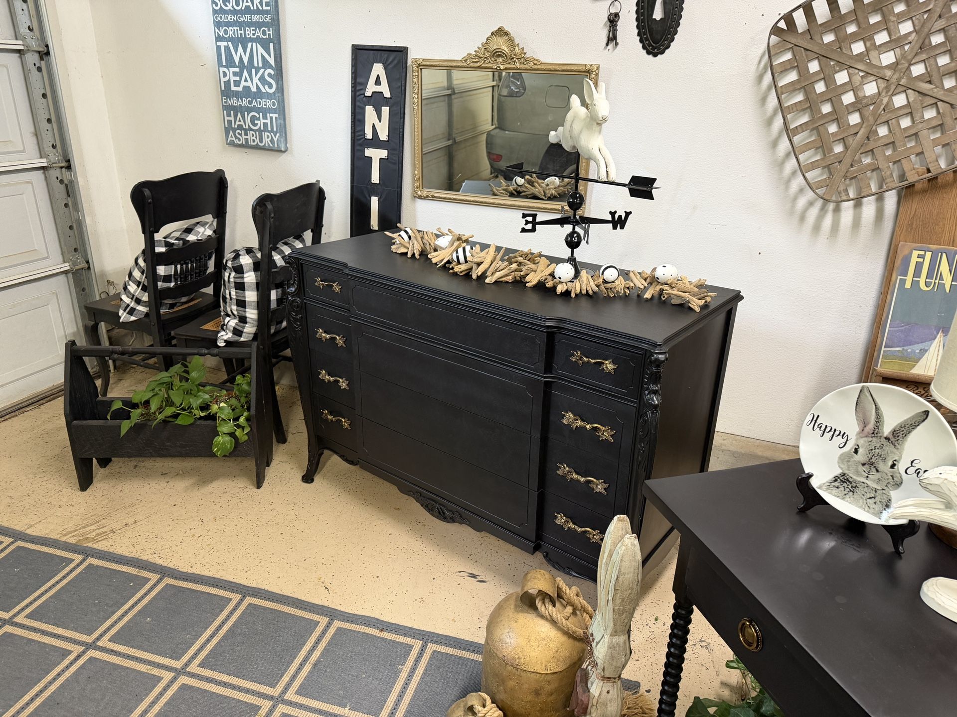 Stunning Vintage Sideboard